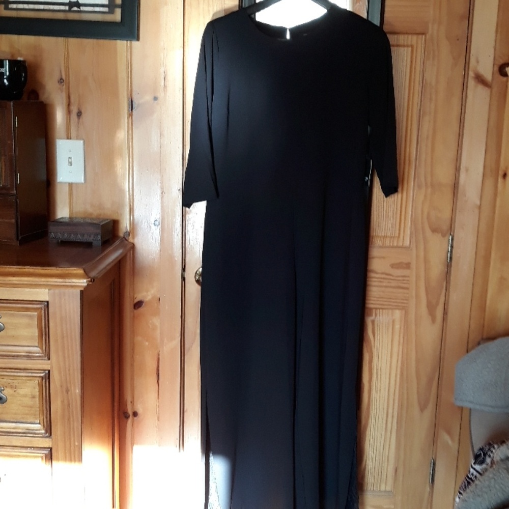 SIMPLY VERA WANG JUMPSUIT